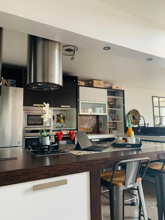 Bed And Breakfast Luxe La Defense U-Arena Courbevoie Buitenkant foto